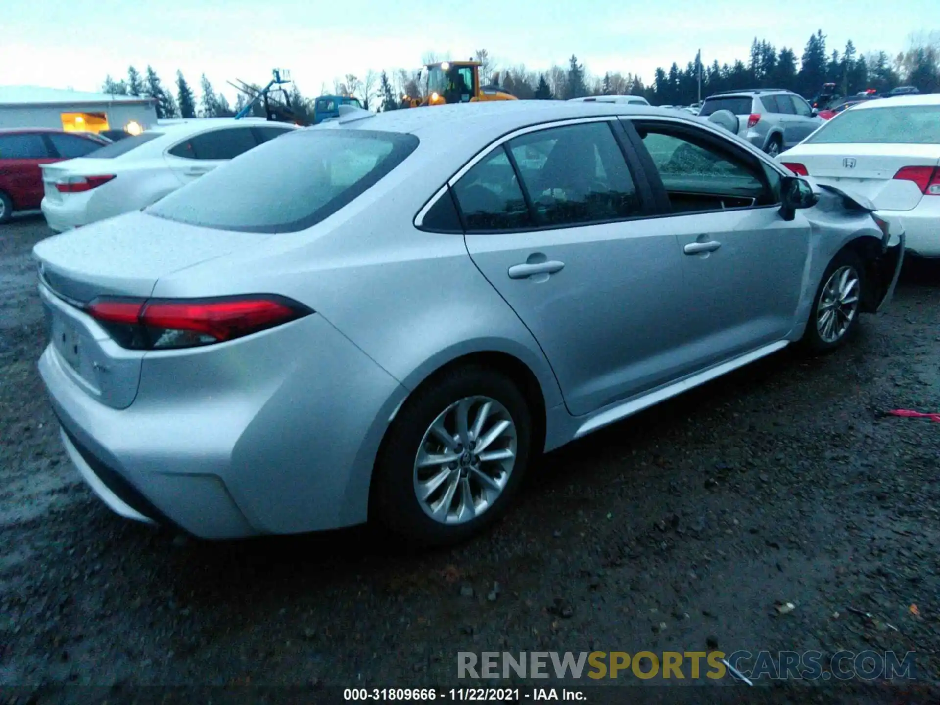 4 Photograph of a damaged car 5YFFPRAE5LP073797 TOYOTA COROLLA 2020