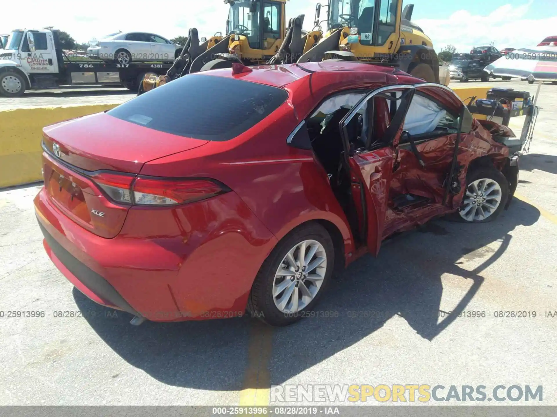 4 Photograph of a damaged car 5YFFPRAE6LP005850 TOYOTA COROLLA 2020