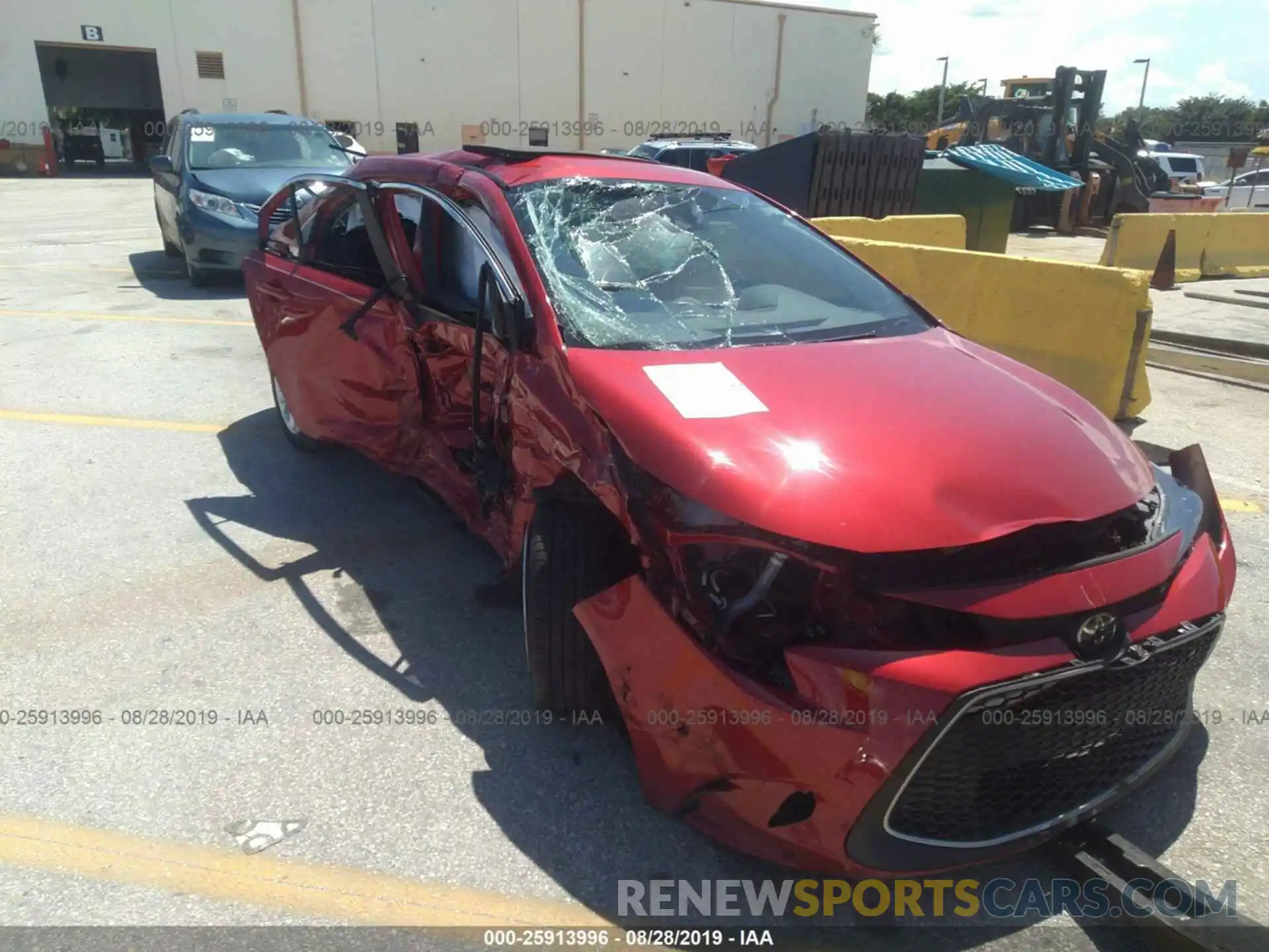 6 Photograph of a damaged car 5YFFPRAE6LP005850 TOYOTA COROLLA 2020