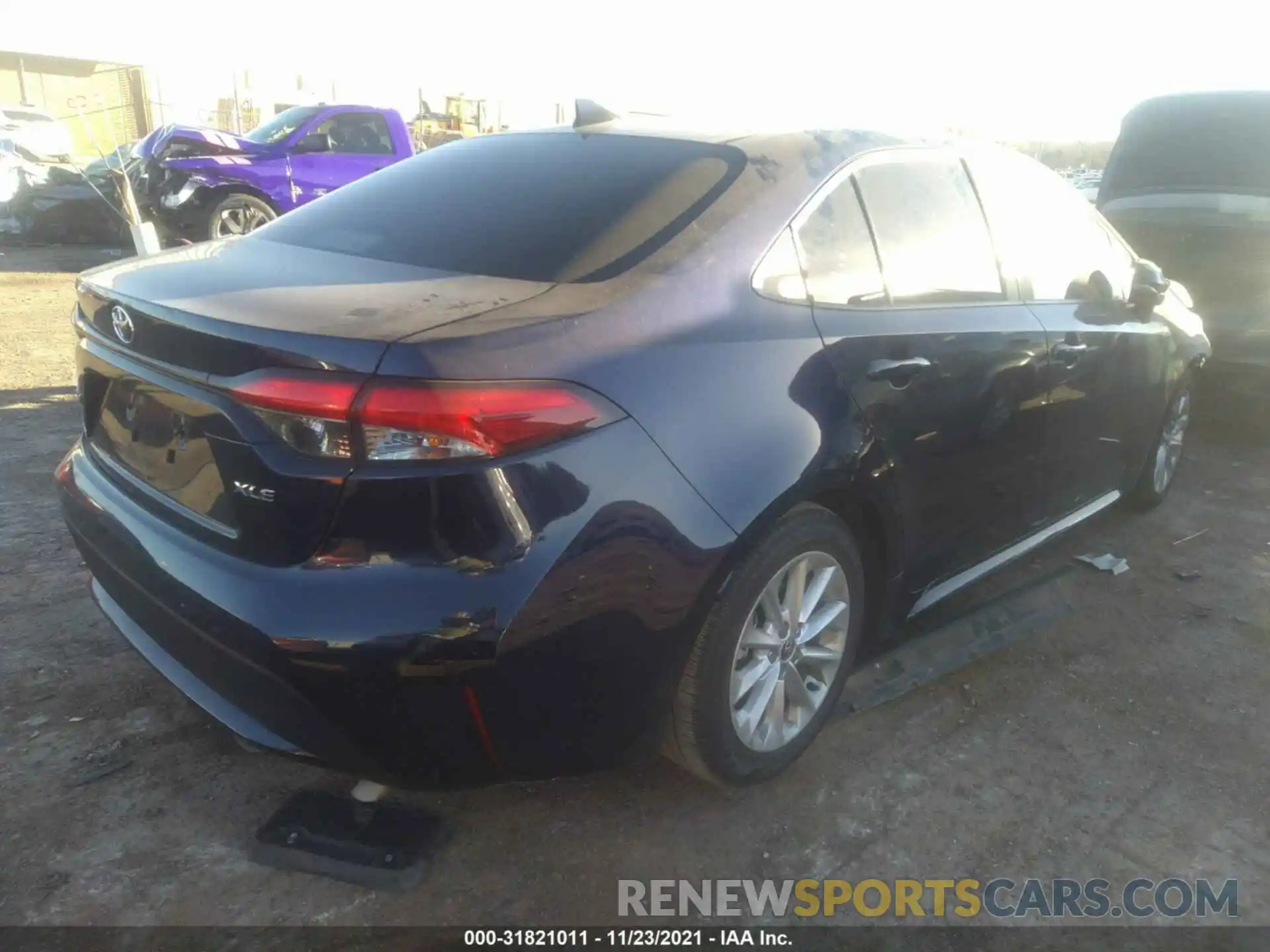 4 Photograph of a damaged car 5YFFPRAE6LP022468 TOYOTA COROLLA 2020