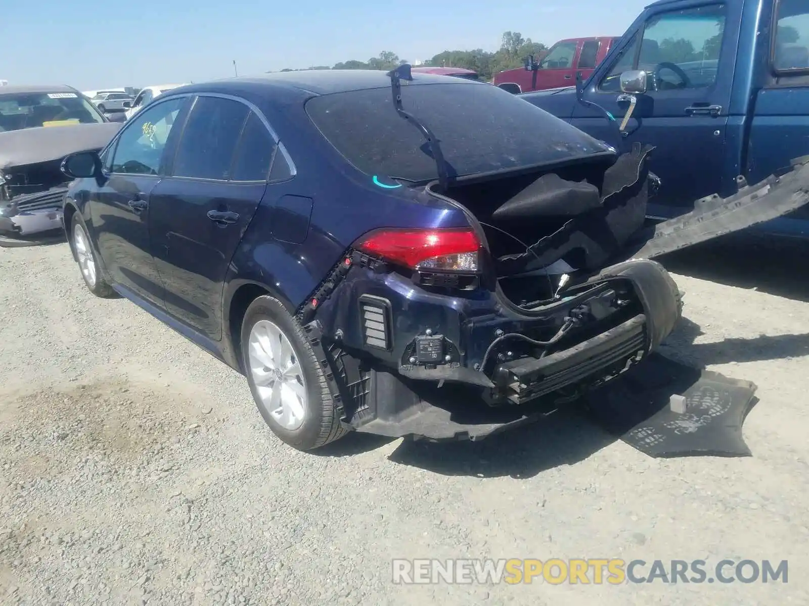 3 Photograph of a damaged car 5YFFPRAE6LP062226 TOYOTA COROLLA 2020