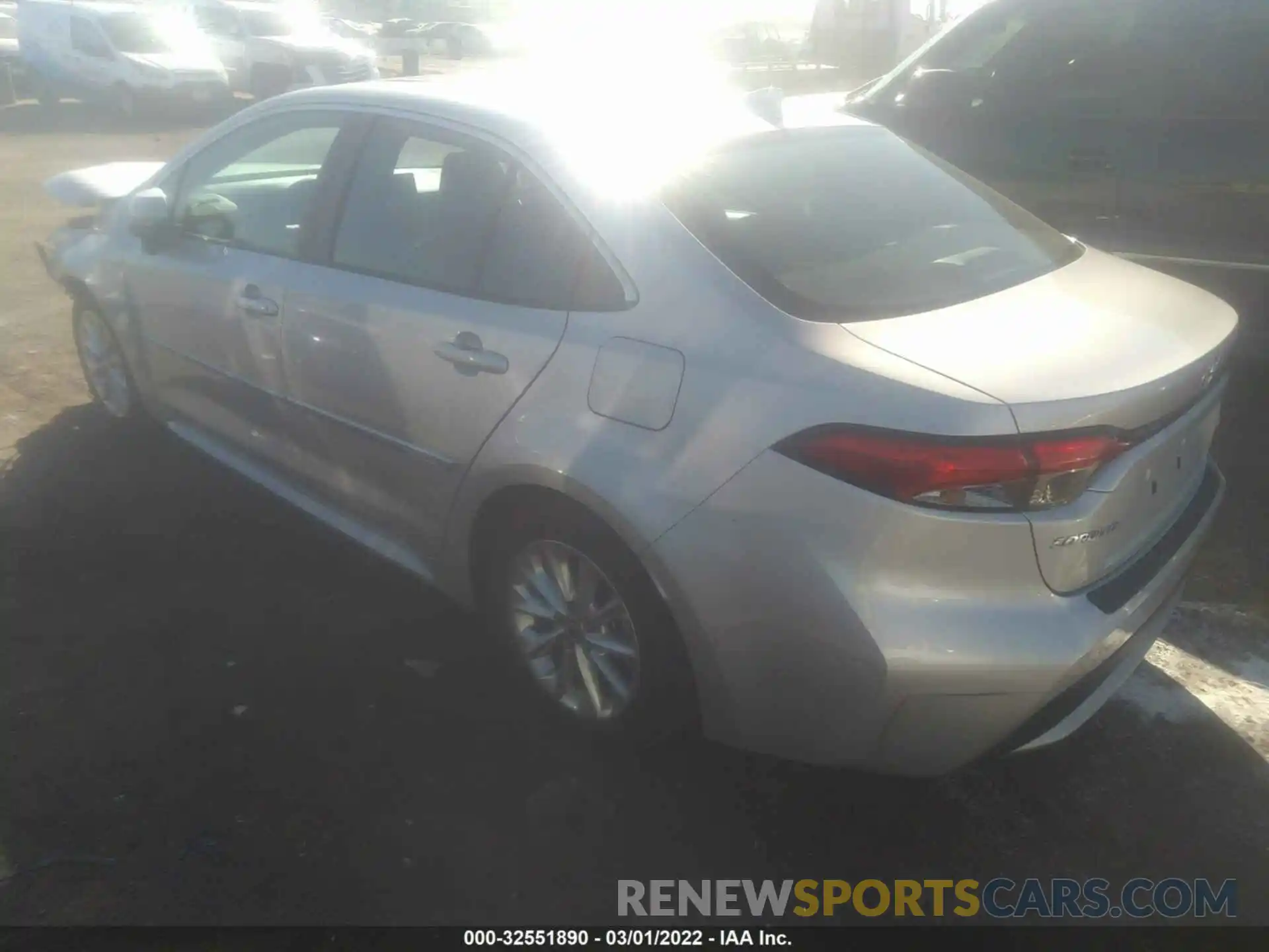 3 Photograph of a damaged car 5YFFPRAE8LP054628 TOYOTA COROLLA 2020