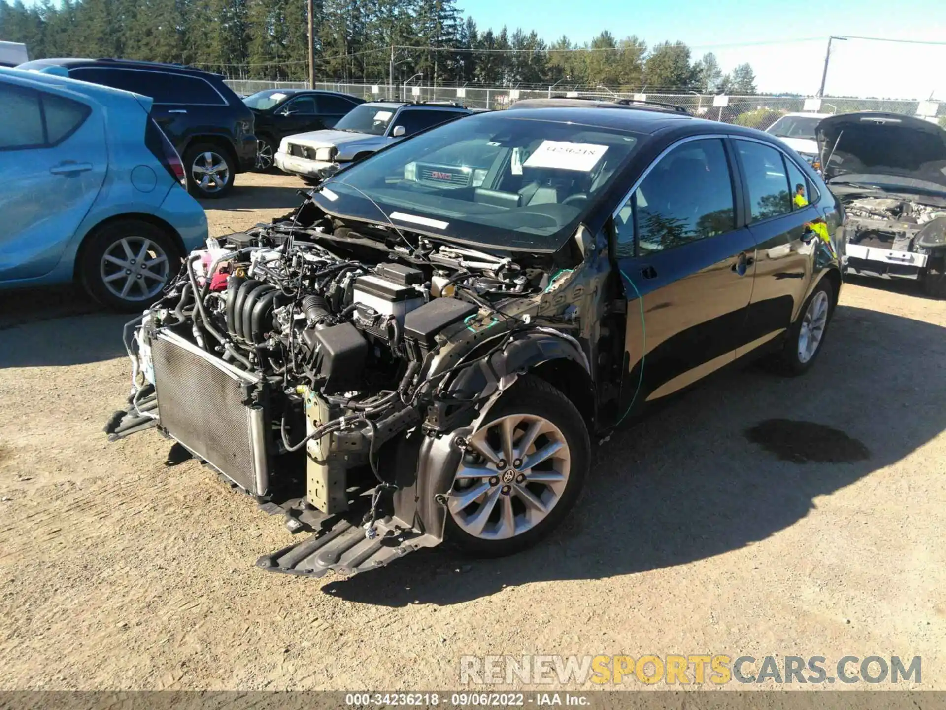 2 Photograph of a damaged car 5YFFPRAE9LP065573 TOYOTA COROLLA 2020