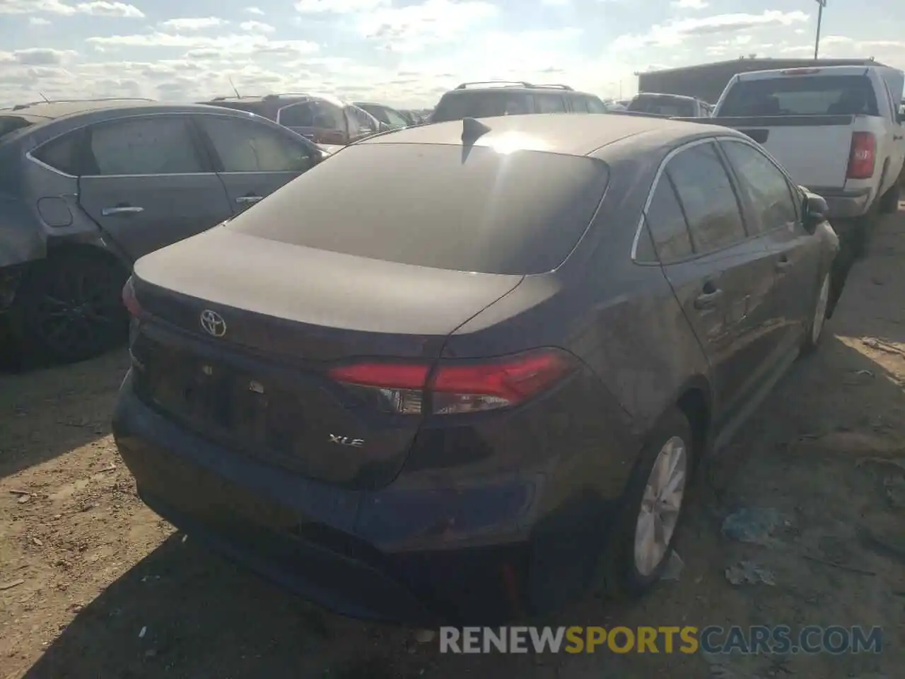 4 Photograph of a damaged car 5YFFPRAEXLP003468 TOYOTA COROLLA 2020