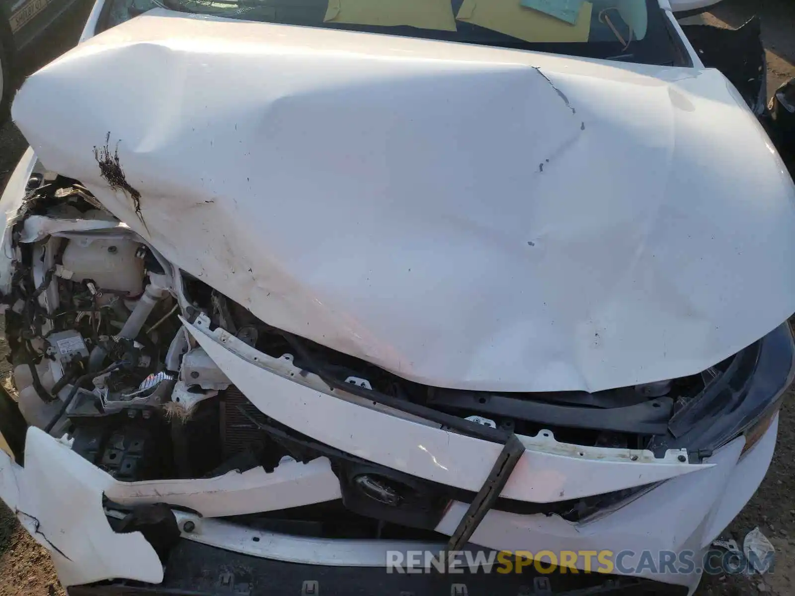 7 Photograph of a damaged car 5YFHPRAE0LP011426 TOYOTA COROLLA 2020