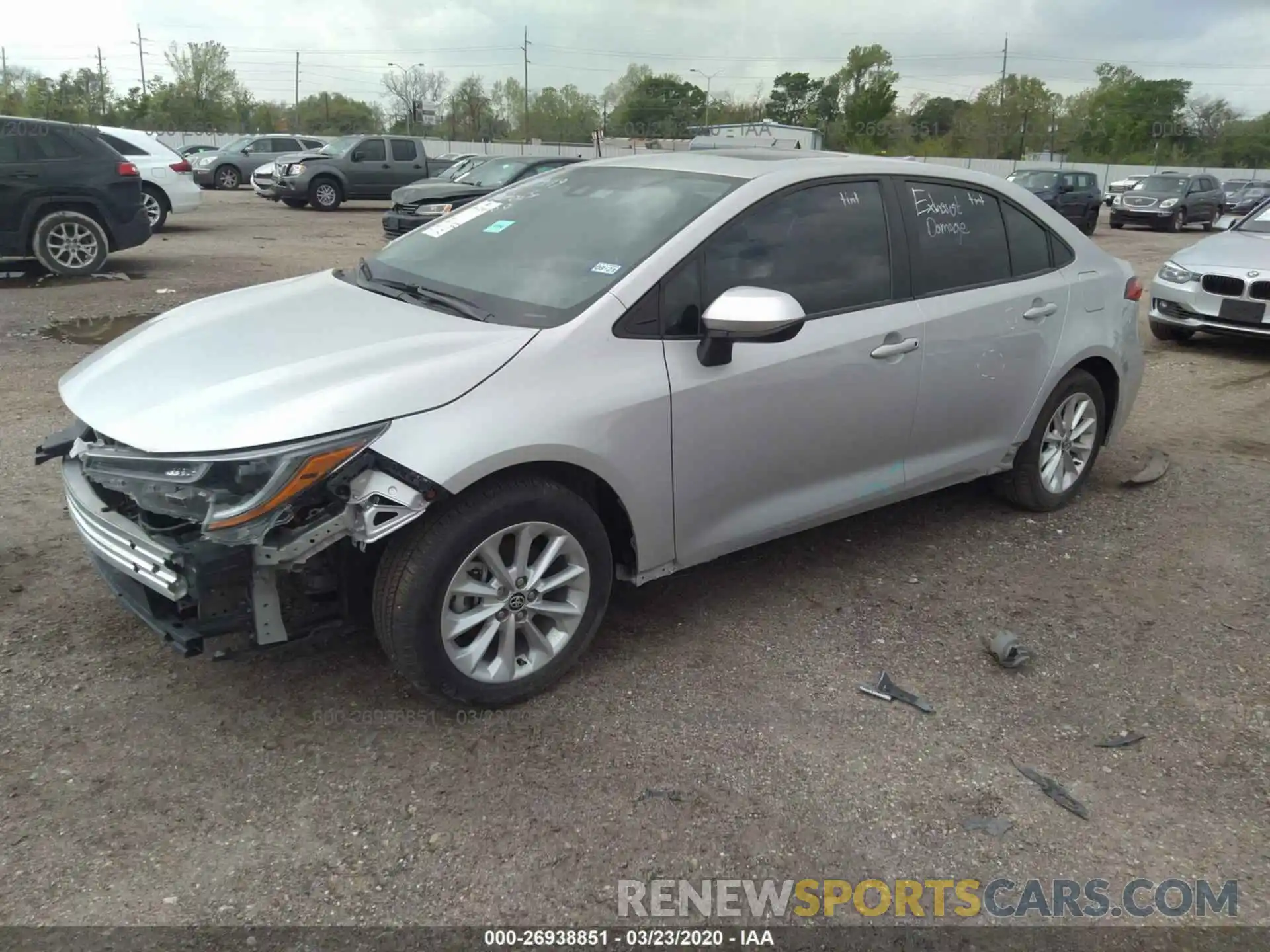 2 Photograph of a damaged car 5YFHPRAE0LP028906 TOYOTA COROLLA 2020