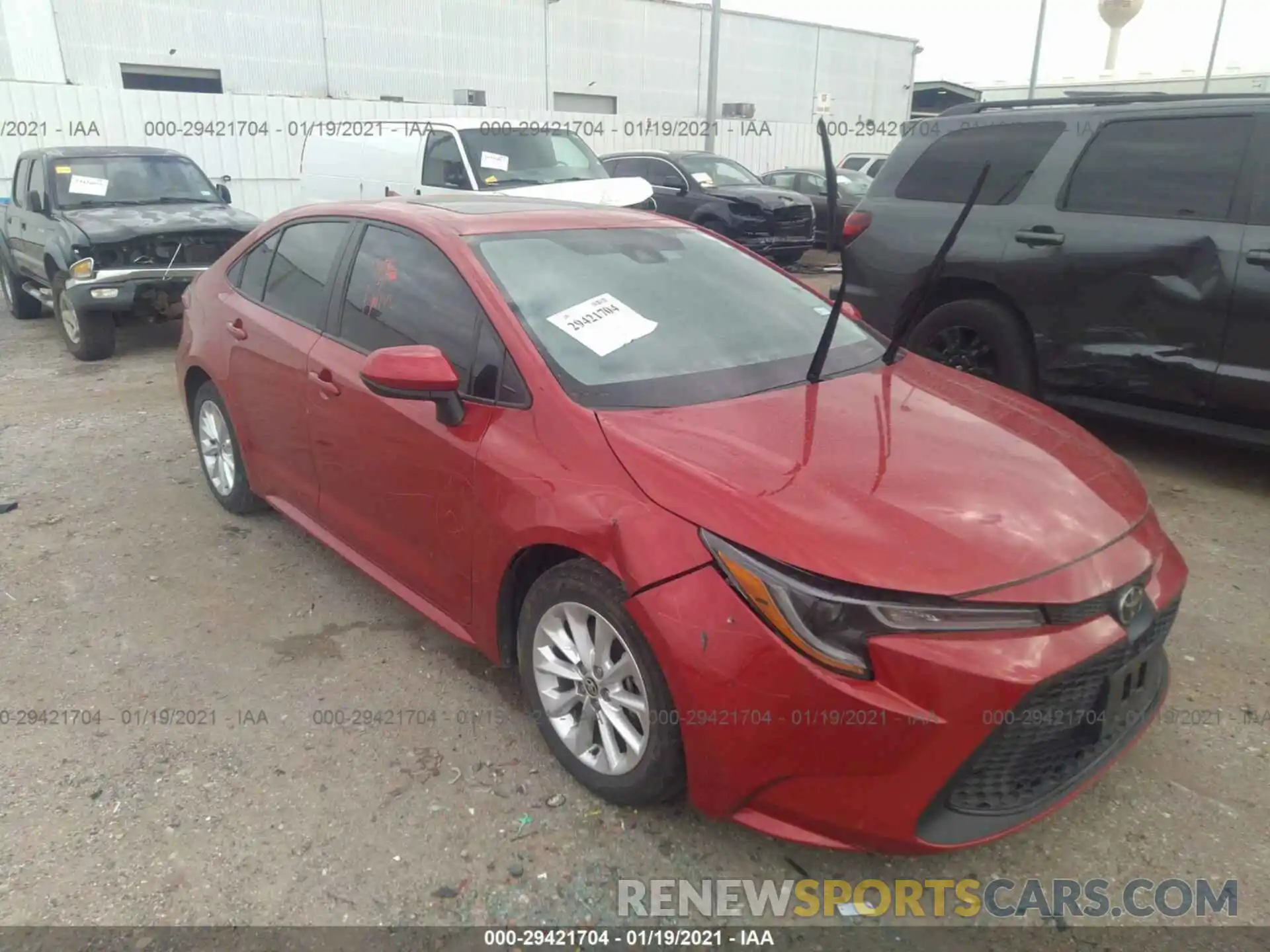 1 Photograph of a damaged car 5YFHPRAE0LP032857 TOYOTA COROLLA 2020