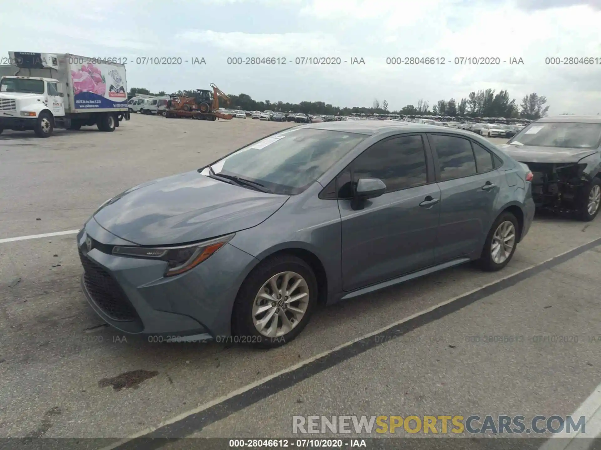 2 Photograph of a damaged car 5YFHPRAE1LP012861 TOYOTA COROLLA 2020