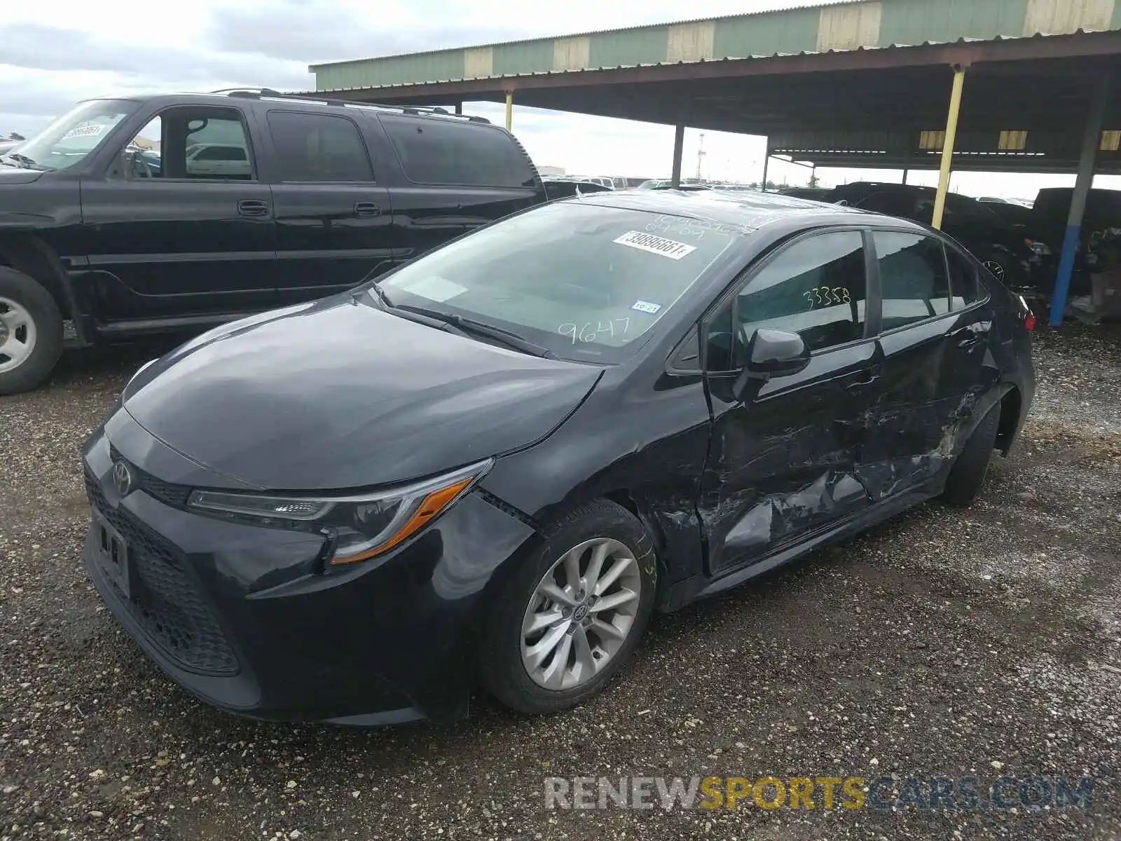 2 Photograph of a damaged car 5YFHPRAE1LP019647 TOYOTA COROLLA 2020