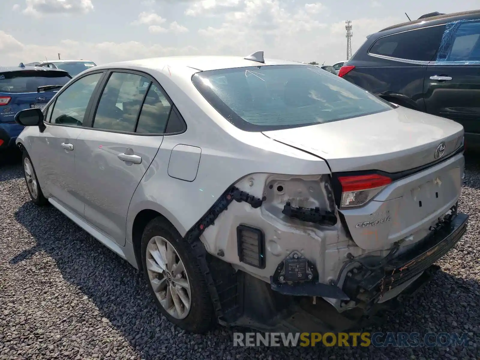 3 Photograph of a damaged car 5YFHPRAE1LP038375 TOYOTA COROLLA 2020