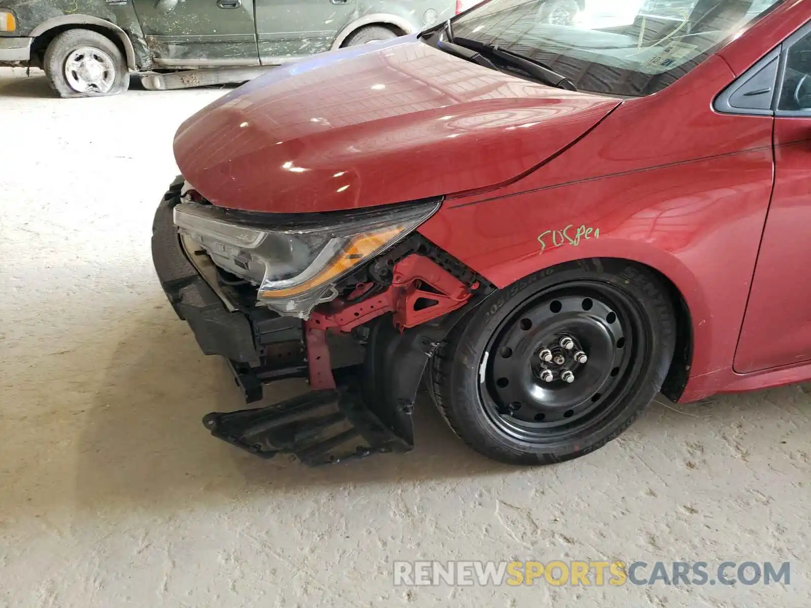 9 Photograph of a damaged car 5YFHPRAE1LP055855 TOYOTA COROLLA 2020