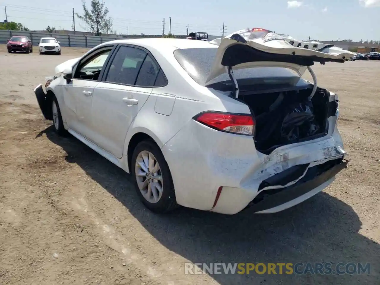 3 Photograph of a damaged car 5YFHPRAE1LP062434 TOYOTA COROLLA 2020