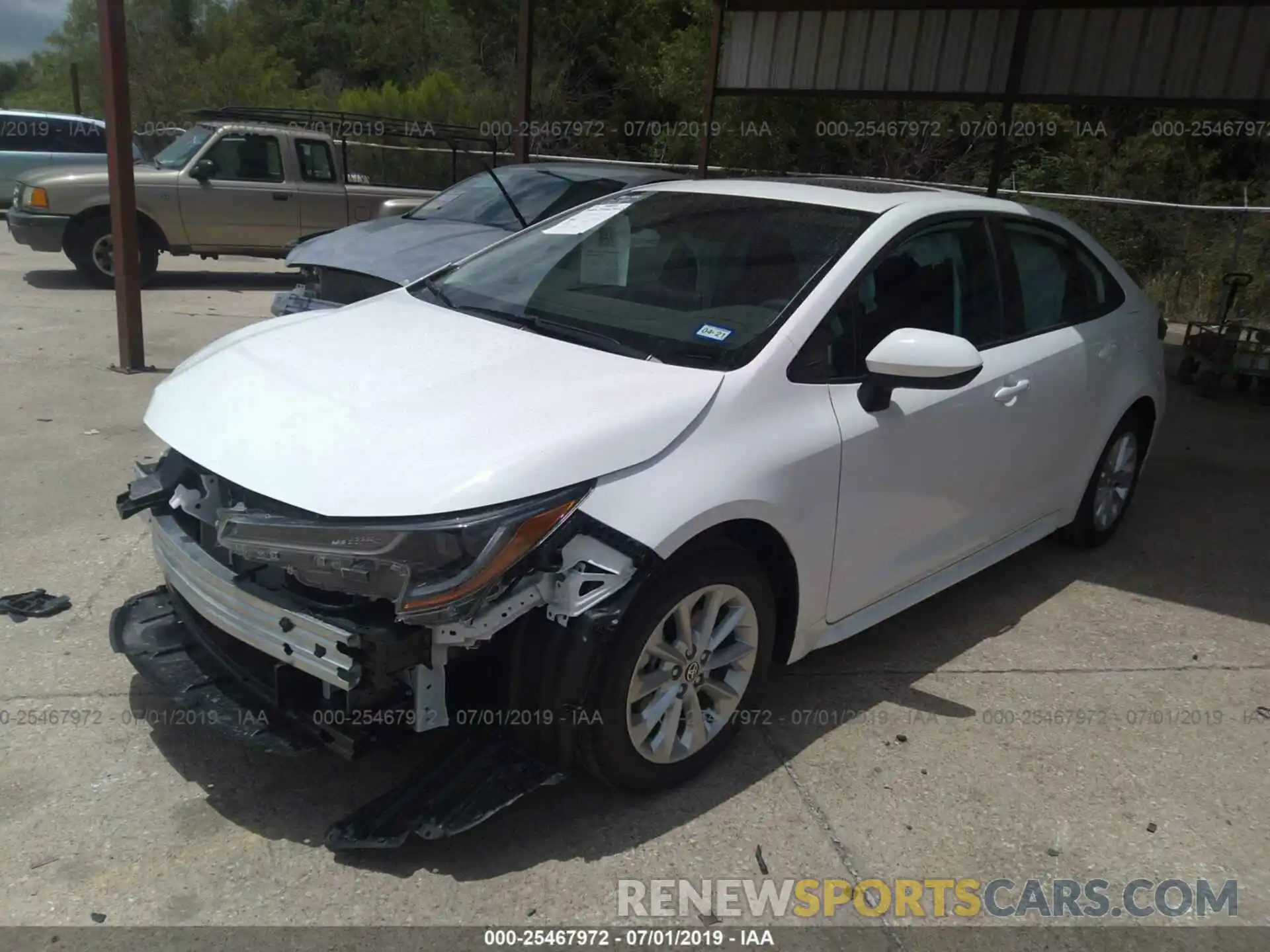 2 Photograph of a damaged car 5YFHPRAE2LP013839 TOYOTA COROLLA 2020