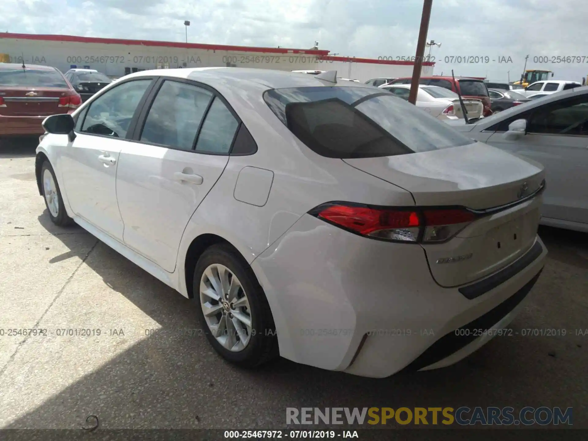 3 Photograph of a damaged car 5YFHPRAE2LP013839 TOYOTA COROLLA 2020