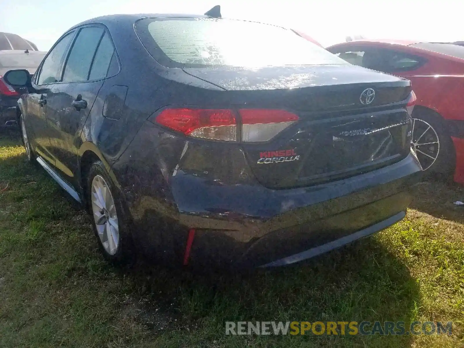 3 Photograph of a damaged car 5YFHPRAE2LP020290 TOYOTA COROLLA 2020