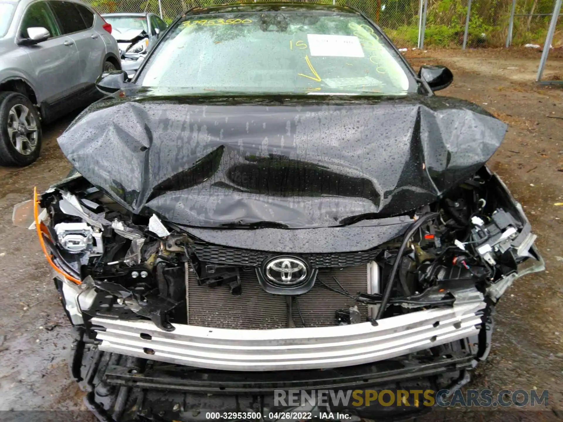 6 Photograph of a damaged car 5YFHPRAE2LP037784 TOYOTA COROLLA 2020