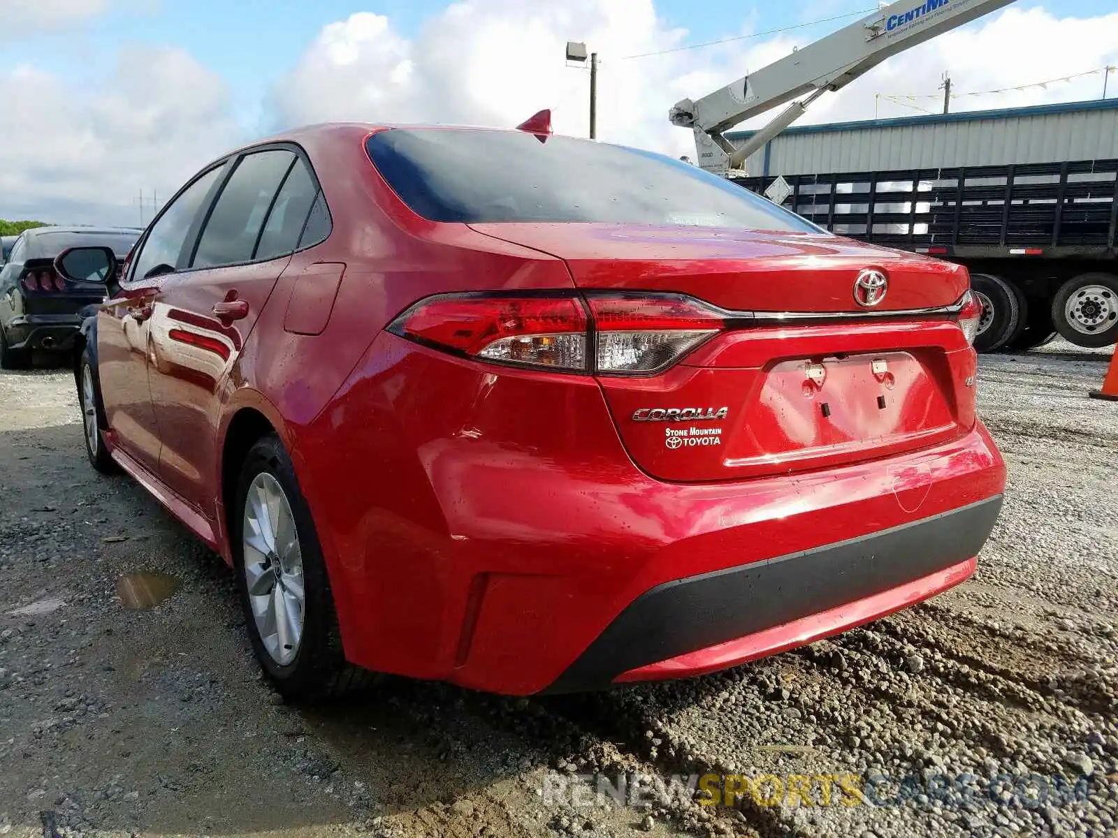 3 Photograph of a damaged car 5YFHPRAE2LP050728 TOYOTA COROLLA 2020