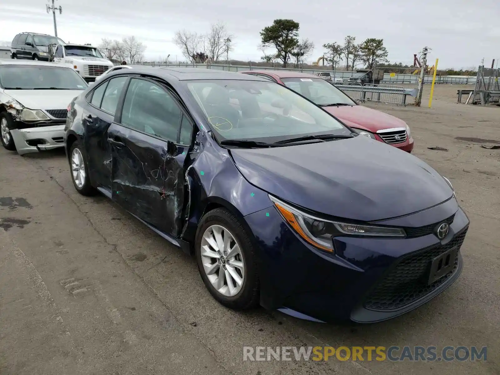 1 Photograph of a damaged car 5YFHPRAE2LP112015 TOYOTA COROLLA 2020