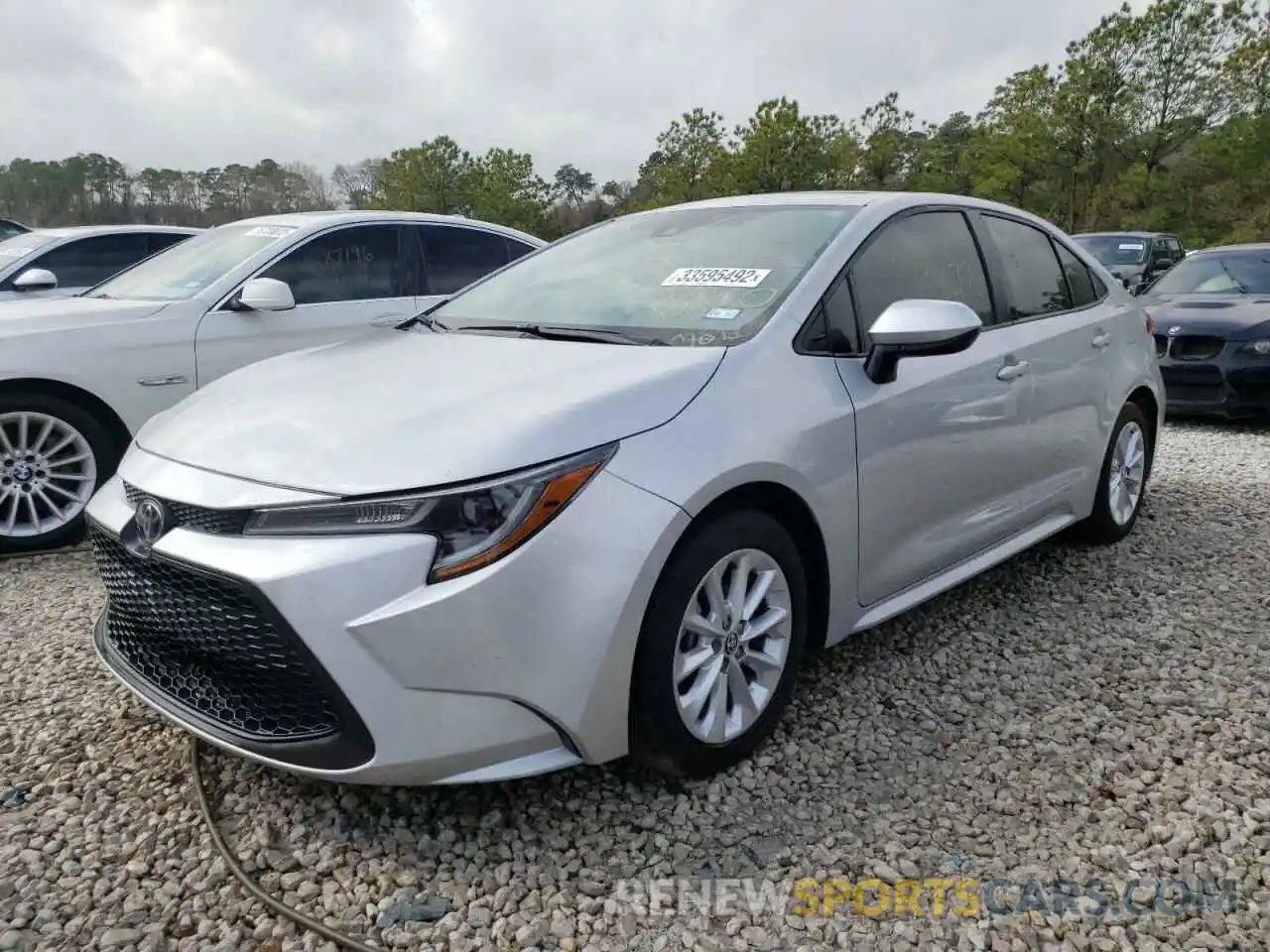 2 Photograph of a damaged car 5YFHPRAE3LP012182 TOYOTA COROLLA 2020