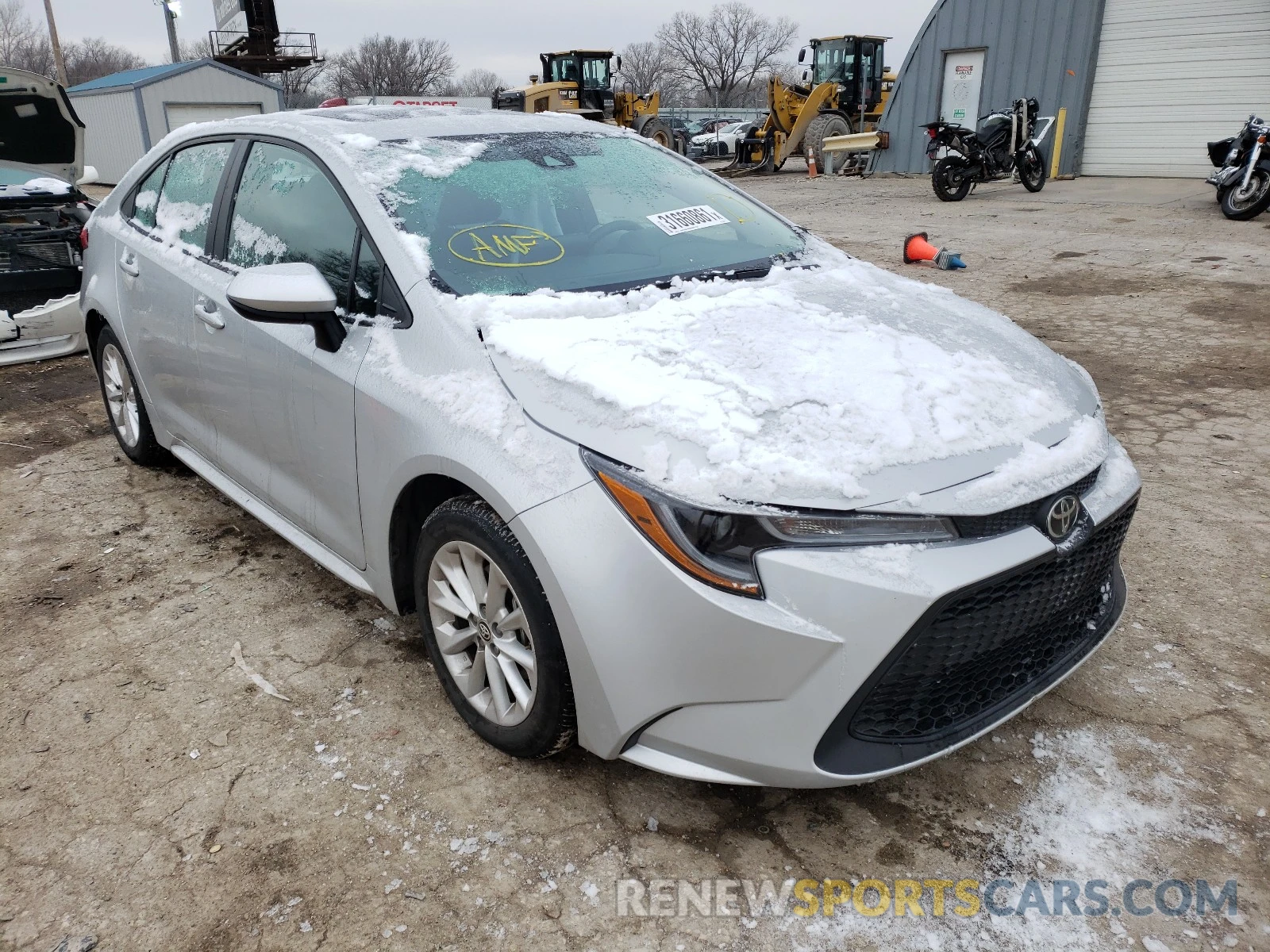 1 Photograph of a damaged car 5YFHPRAE3LP013445 TOYOTA COROLLA 2020