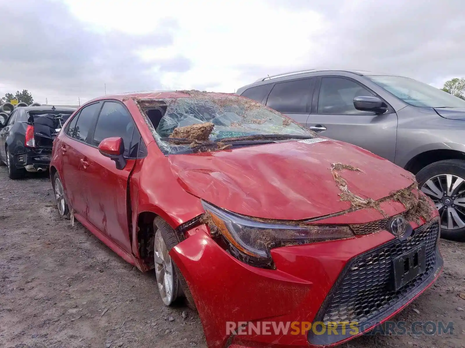 1 Photograph of a damaged car 5YFHPRAE3LP016572 TOYOTA COROLLA 2020