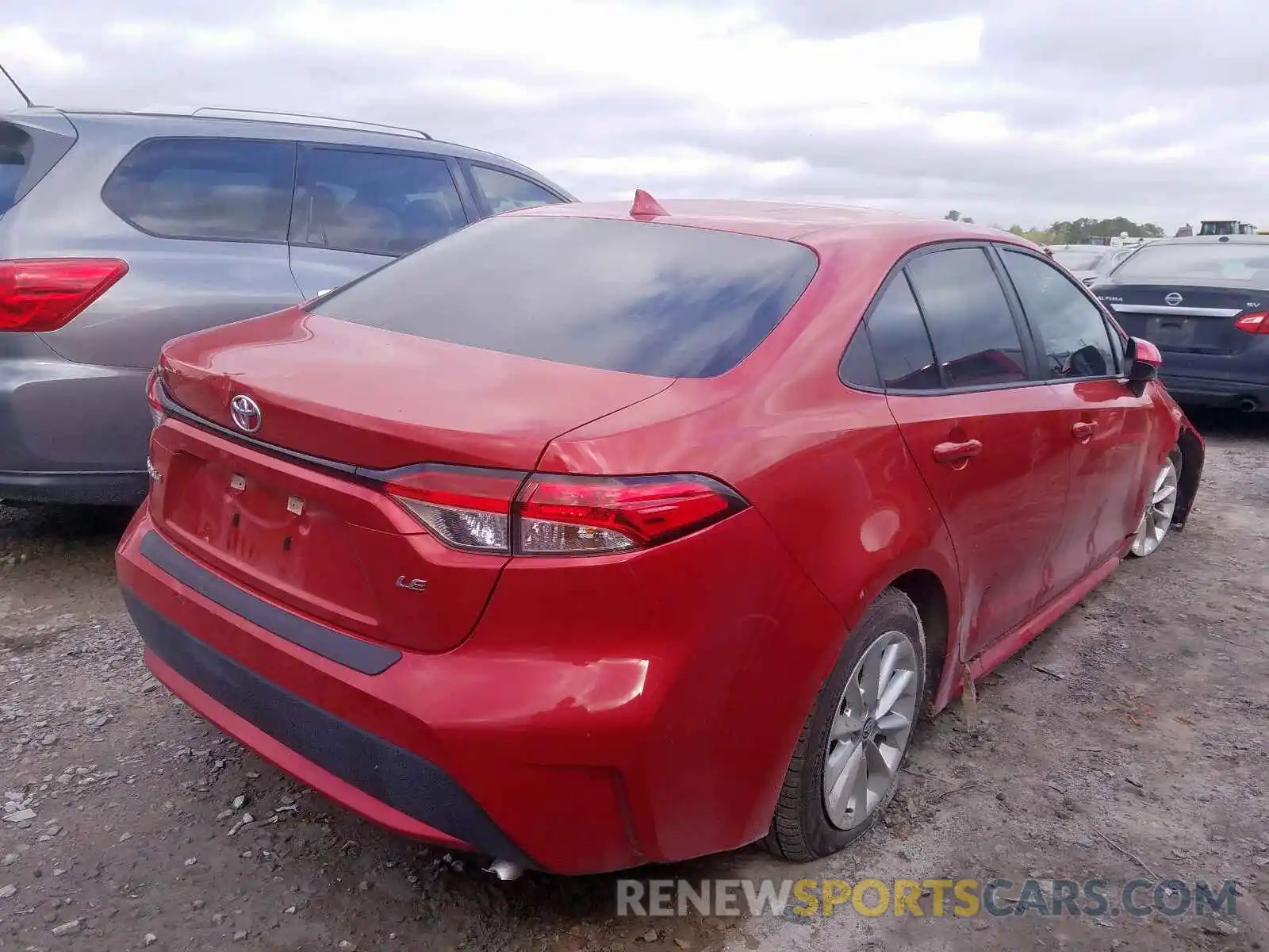 4 Photograph of a damaged car 5YFHPRAE3LP016572 TOYOTA COROLLA 2020