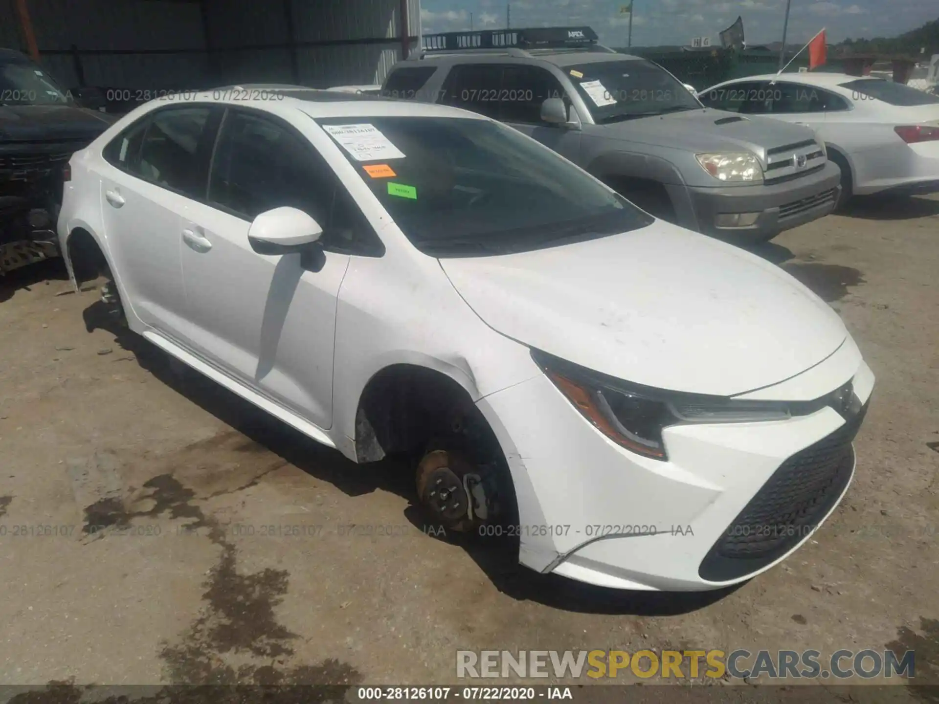 1 Photograph of a damaged car 5YFHPRAE3LP020895 TOYOTA COROLLA 2020