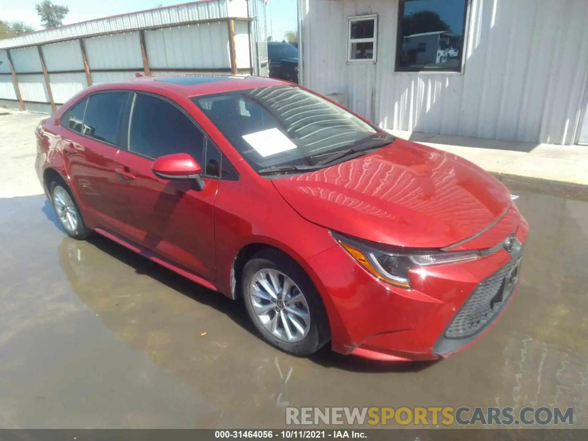 1 Photograph of a damaged car 5YFHPRAE3LP030505 TOYOTA COROLLA 2020