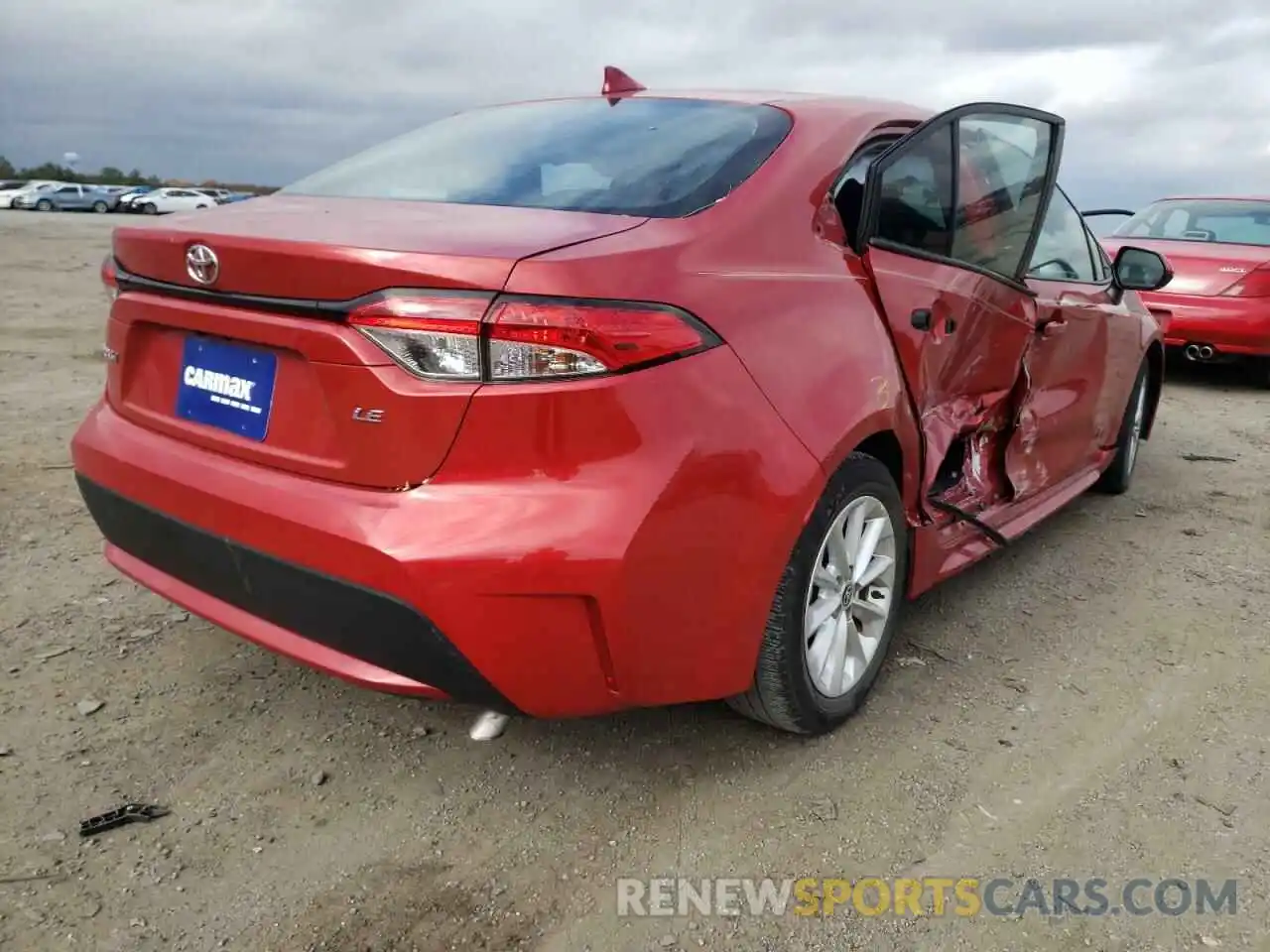 4 Photograph of a damaged car 5YFHPRAE3LP067845 TOYOTA COROLLA 2020