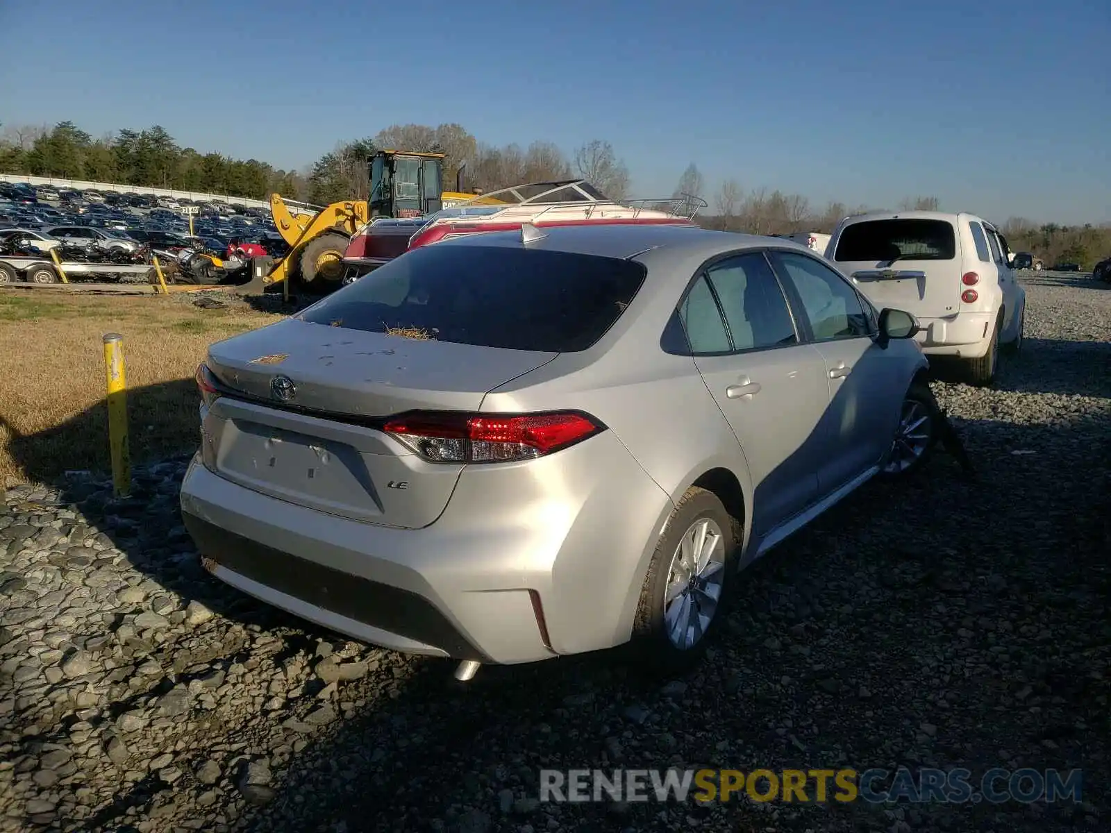 4 Photograph of a damaged car 5YFHPRAE3LP089473 TOYOTA COROLLA 2020