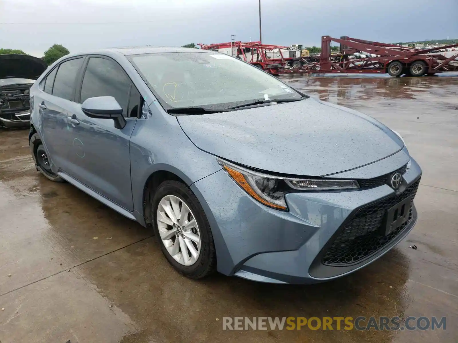 1 Photograph of a damaged car 5YFHPRAE3LP103954 TOYOTA COROLLA 2020