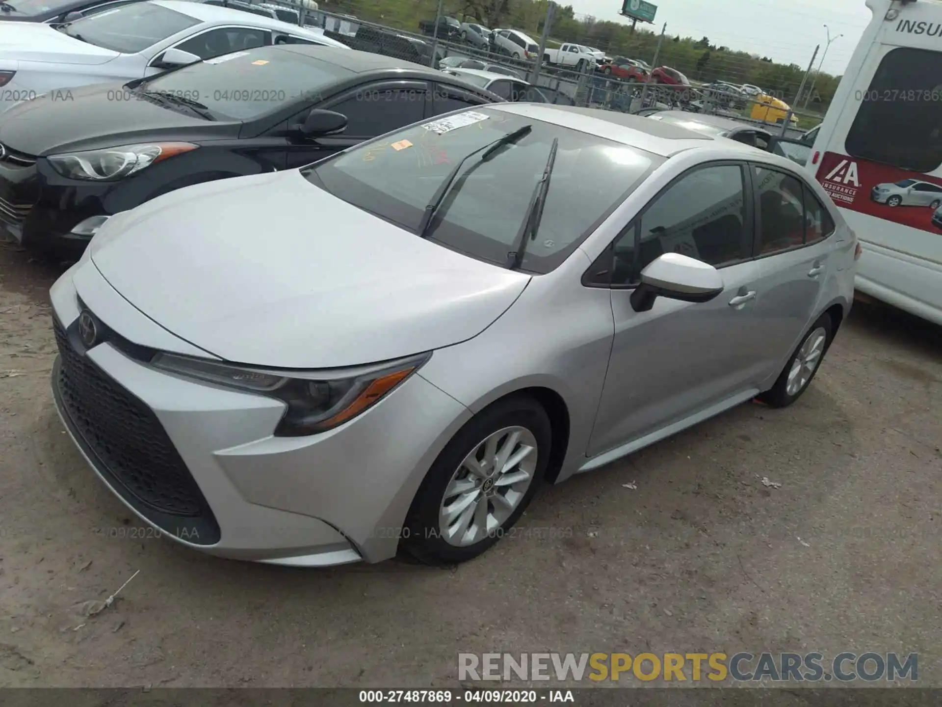 2 Photograph of a damaged car 5YFHPRAE4LP027337 TOYOTA COROLLA 2020