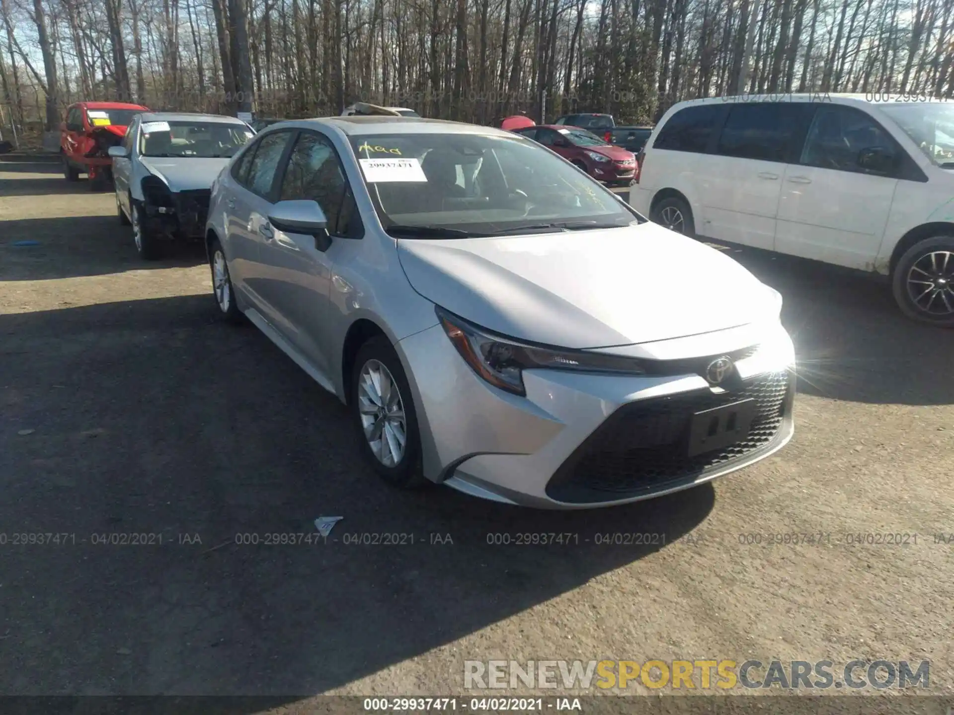 1 Photograph of a damaged car 5YFHPRAE4LP049113 TOYOTA COROLLA 2020