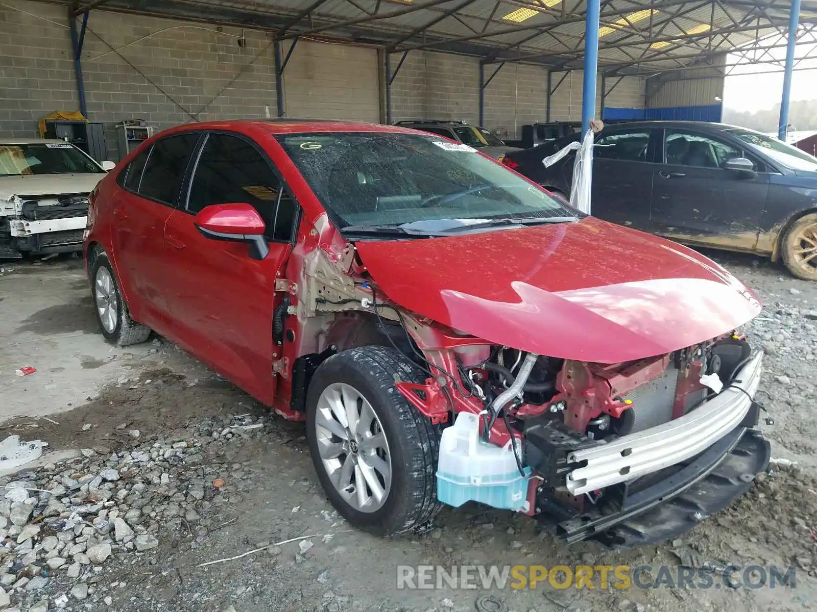 1 Photograph of a damaged car 5YFHPRAE4LP067319 TOYOTA COROLLA 2020