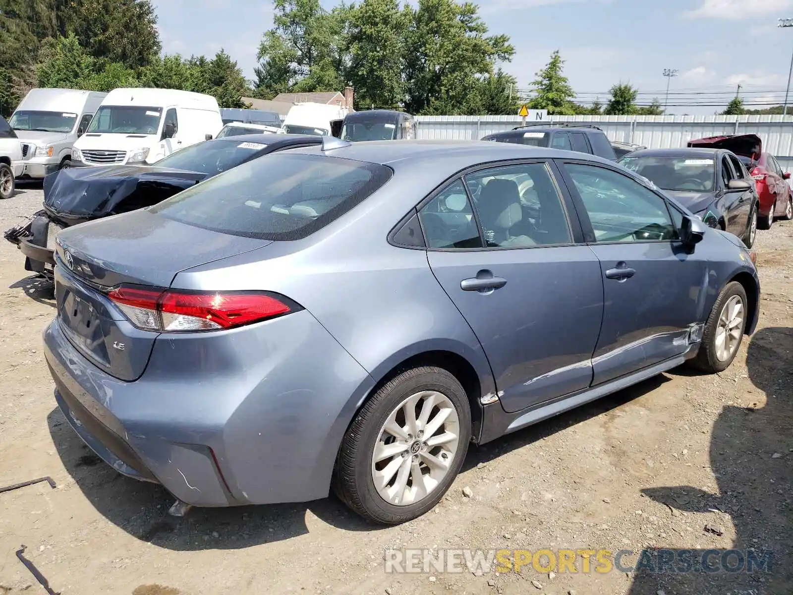 4 Photograph of a damaged car 5YFHPRAE5LP007159 TOYOTA COROLLA 2020