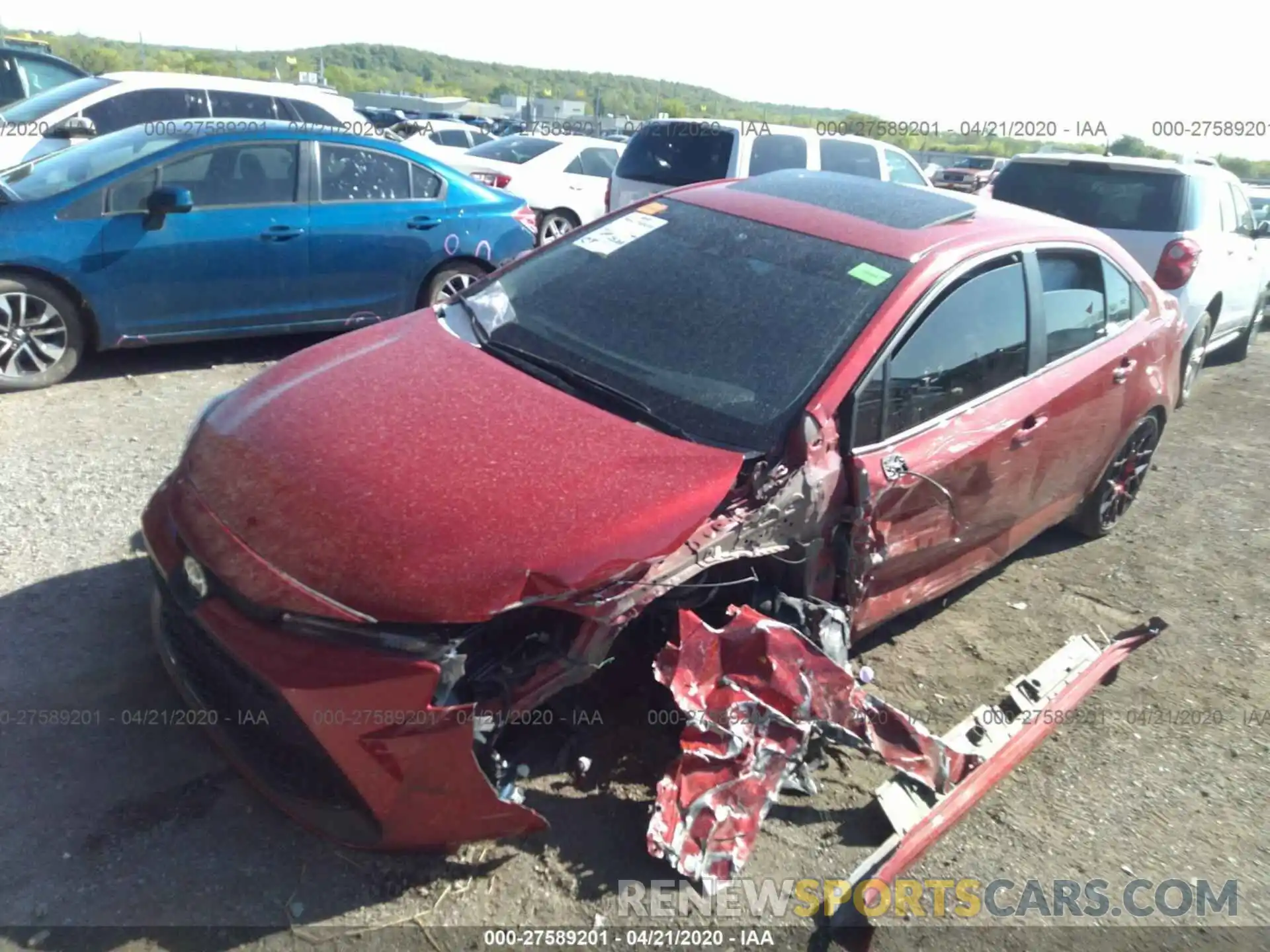 2 Photograph of a damaged car 5YFHPRAE5LP016105 TOYOTA COROLLA 2020