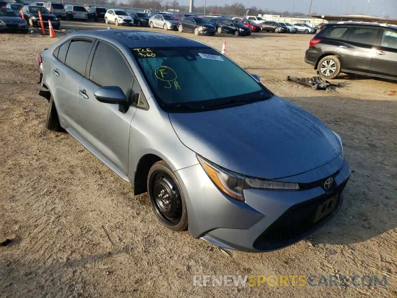 1 Photograph of a damaged car 5YFHPRAE5LP017030 TOYOTA COROLLA 2020