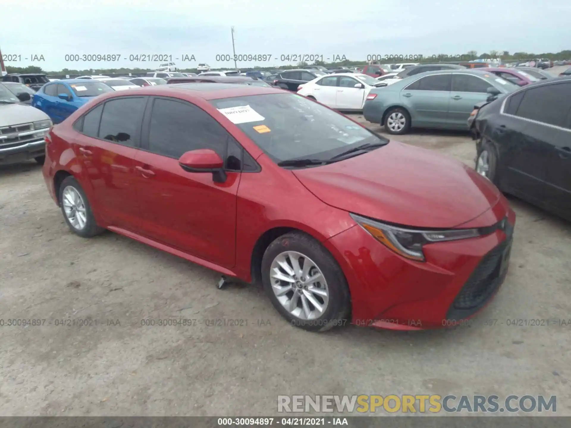 1 Photograph of a damaged car 5YFHPRAE5LP021112 TOYOTA COROLLA 2020