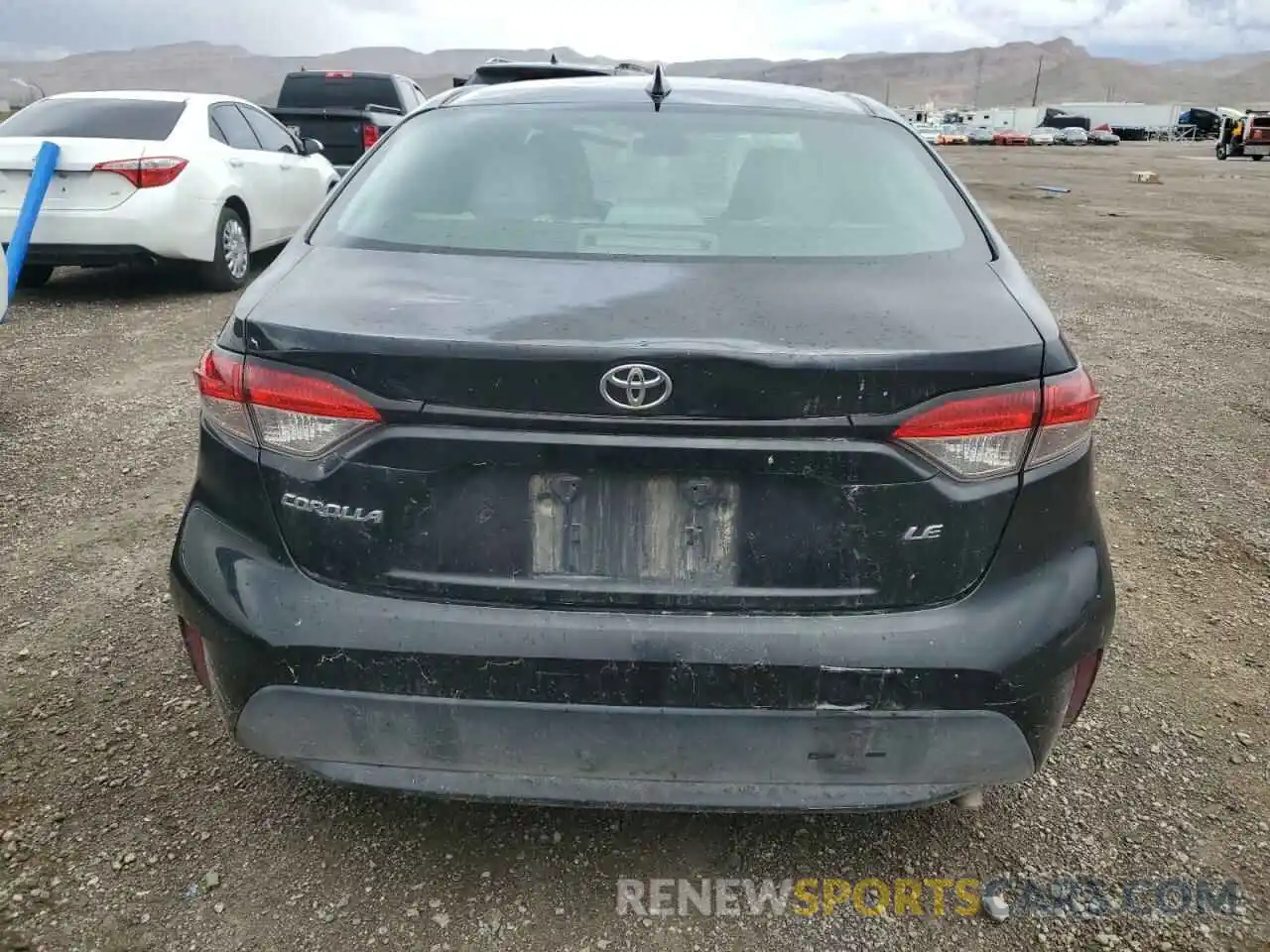 6 Photograph of a damaged car 5YFHPRAE5LP032109 TOYOTA COROLLA 2020