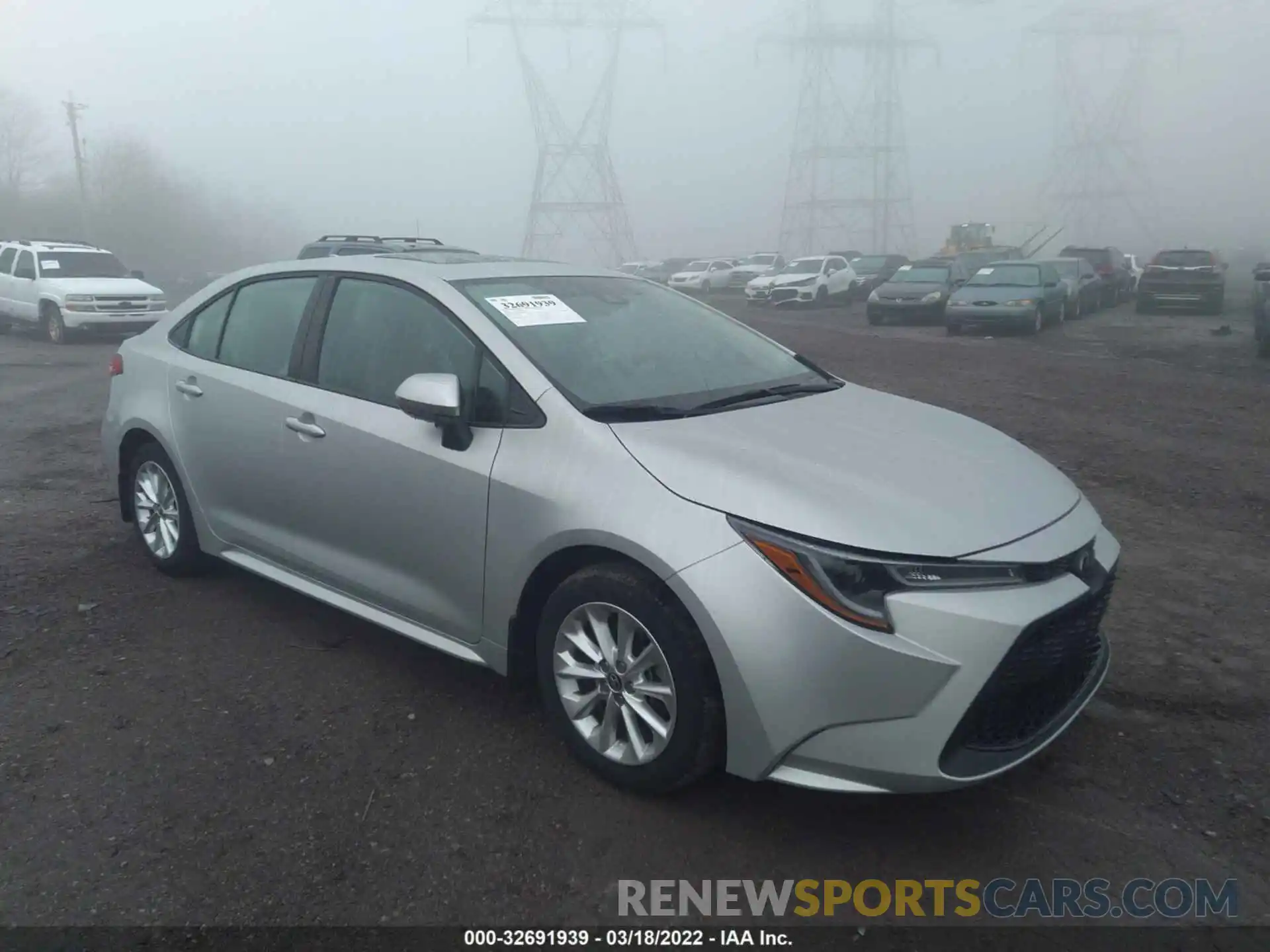 1 Photograph of a damaged car 5YFHPRAE5LP044499 TOYOTA COROLLA 2020