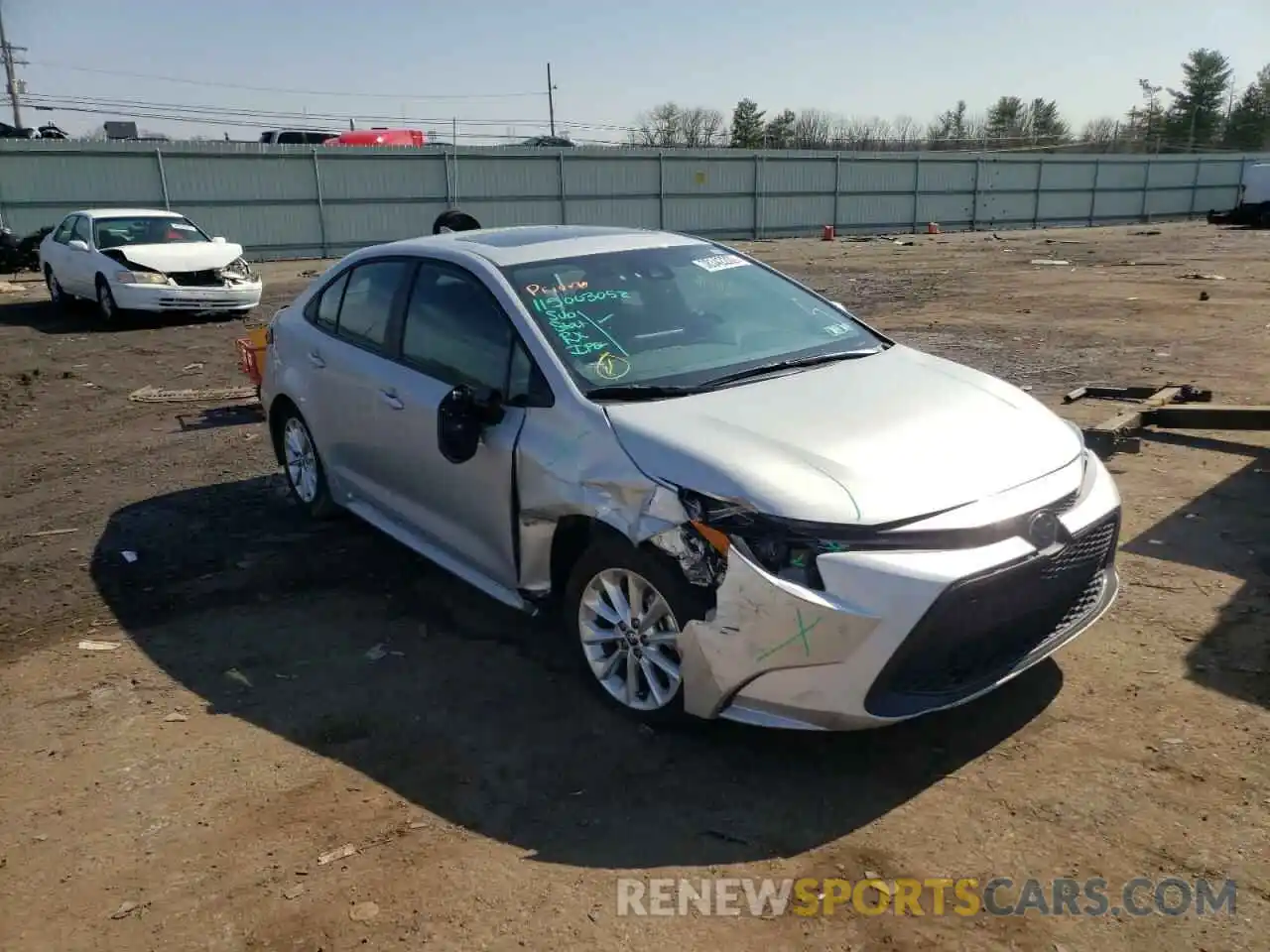 1 Photograph of a damaged car 5YFHPRAE5LP049623 TOYOTA COROLLA 2020