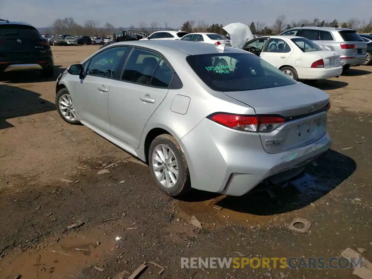 3 Photograph of a damaged car 5YFHPRAE5LP049623 TOYOTA COROLLA 2020