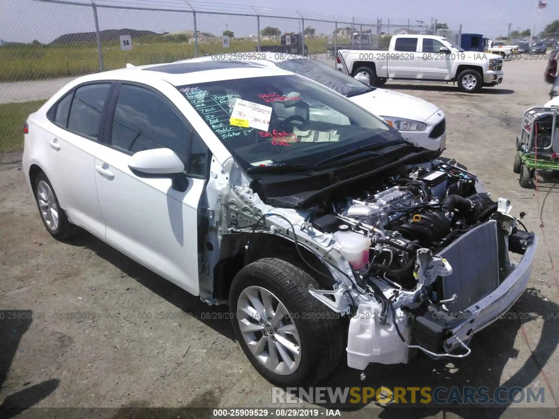 1 Photograph of a damaged car 5YFHPRAE6LP017263 TOYOTA COROLLA 2020