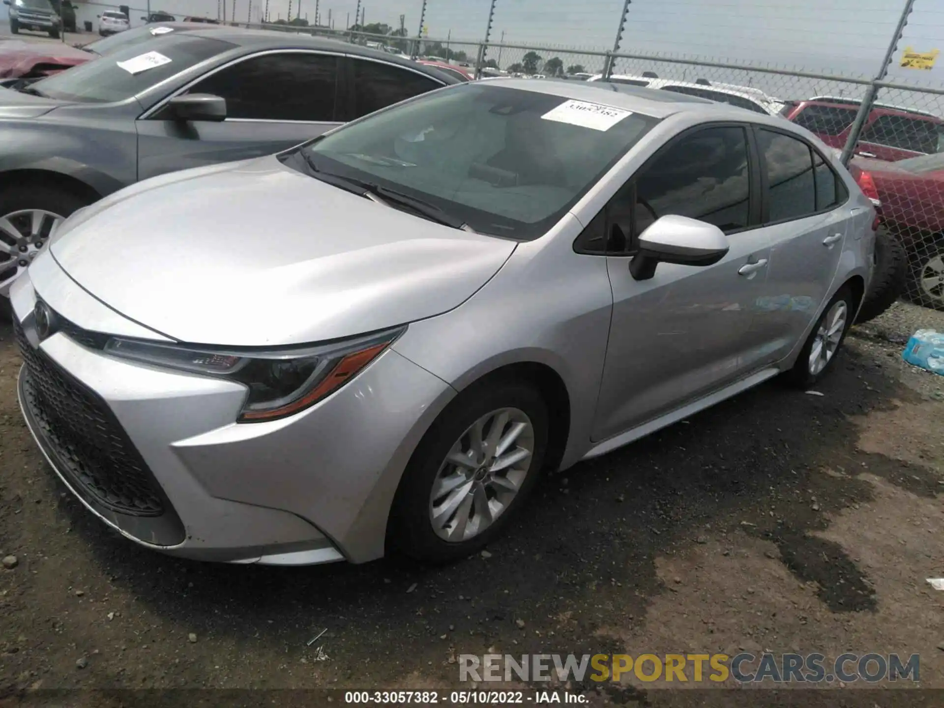 2 Photograph of a damaged car 5YFHPRAE6LP024116 TOYOTA COROLLA 2020