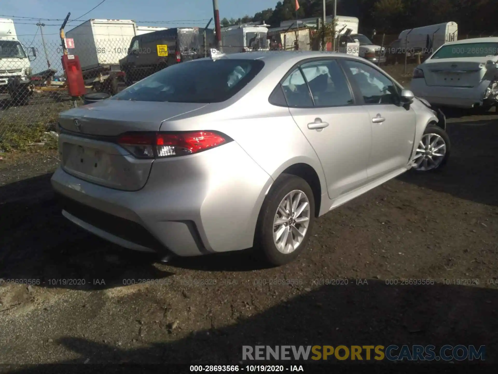 4 Photograph of a damaged car 5YFHPRAE6LP026075 TOYOTA COROLLA 2020