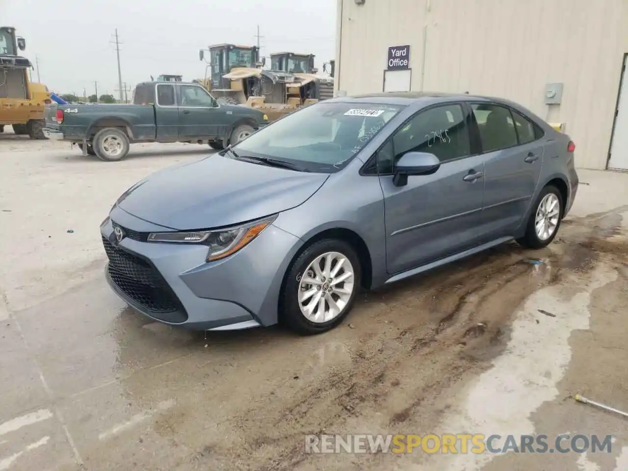 2 Photograph of a damaged car 5YFHPRAE6LP033866 TOYOTA COROLLA 2020