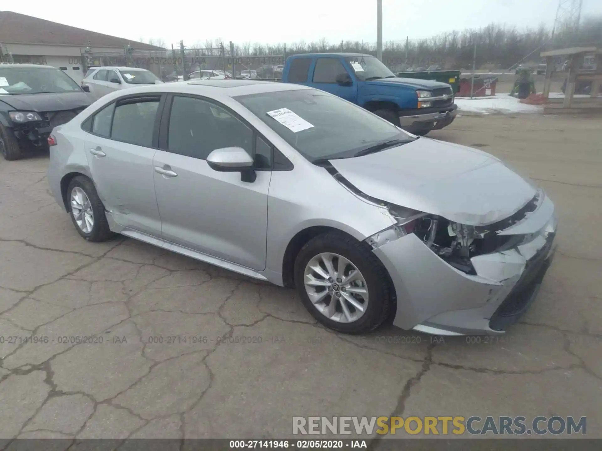 1 Photograph of a damaged car 5YFHPRAE6LP038257 TOYOTA COROLLA 2020