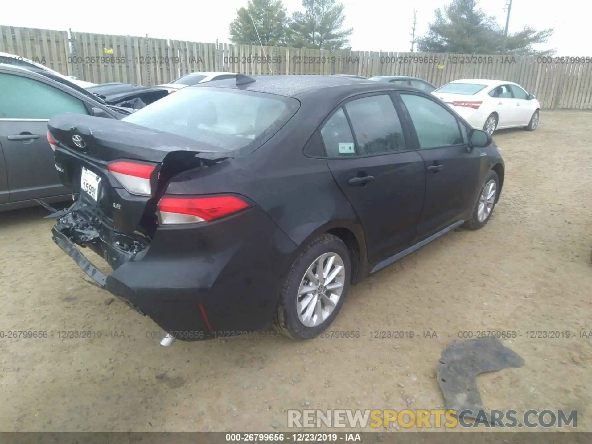 4 Photograph of a damaged car 5YFHPRAE6LP064907 TOYOTA COROLLA 2020