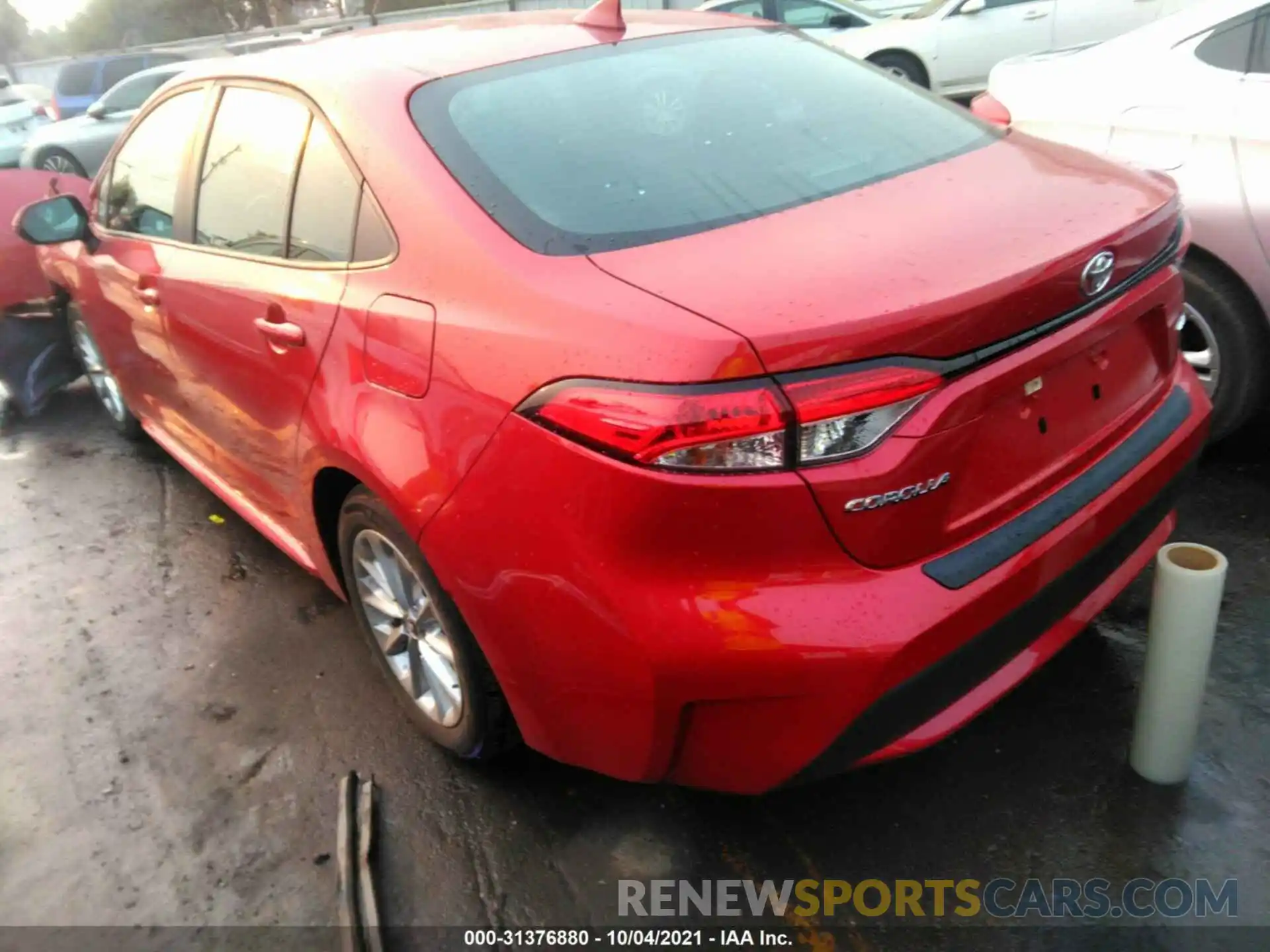 3 Photograph of a damaged car 5YFHPRAE7LP003792 TOYOTA COROLLA 2020