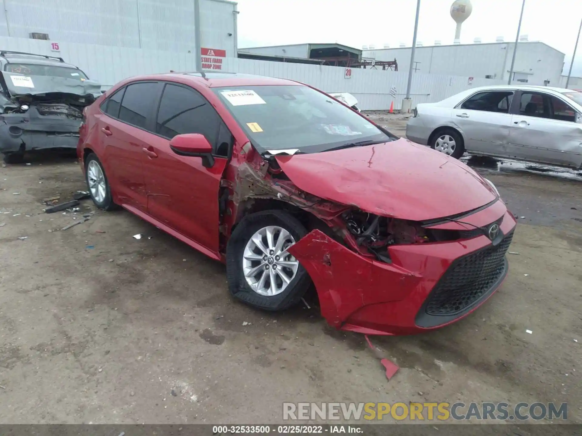 1 Photograph of a damaged car 5YFHPRAE7LP019622 TOYOTA COROLLA 2020